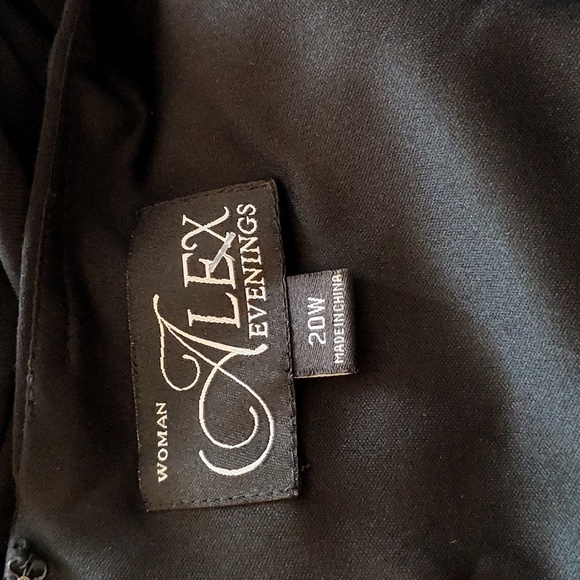 Alex Evenings Floor Length Evening Gown Black Size 20 W Rosette Ribbon Skirt - Picture 7 of 17